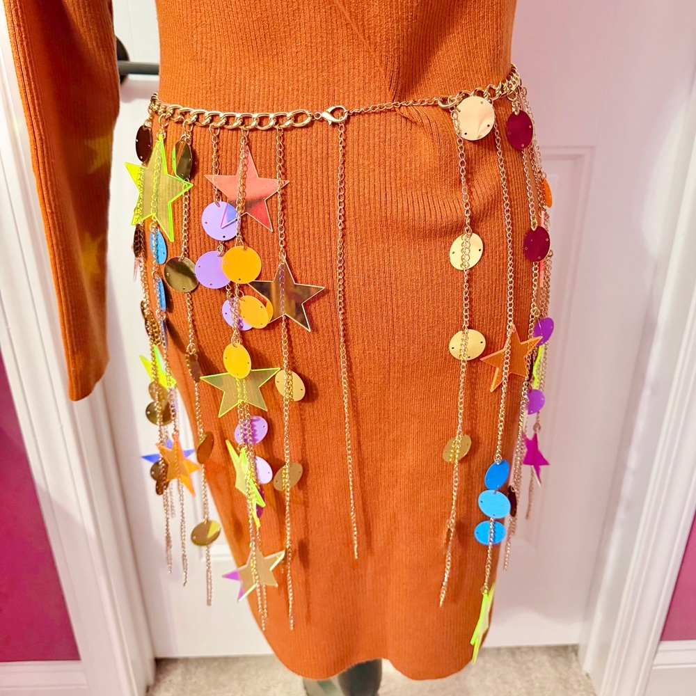 Neon Star Acrylic Waist Chain Skirt - Picture 5 of 6